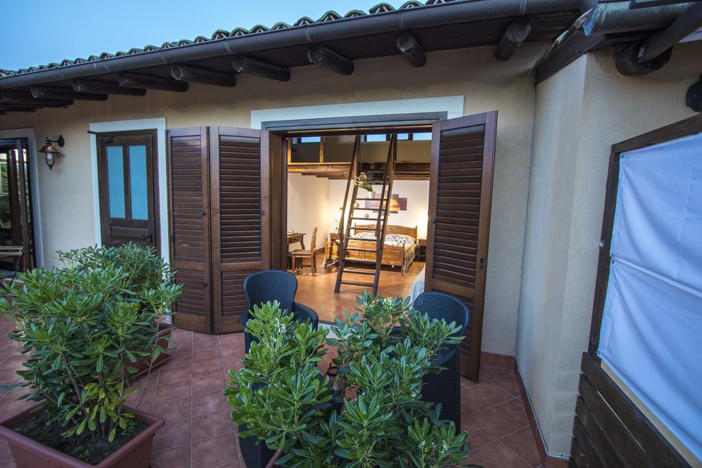 B&B Casale Siciliano Di Miryam Tiralongo Avola Exterior foto