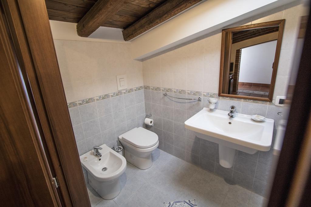 B&B Casale Siciliano Di Miryam Tiralongo Avola Exterior foto