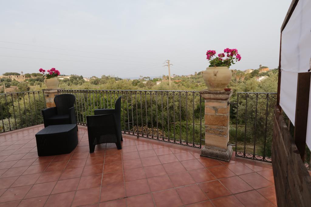 B&B Casale Siciliano Di Miryam Tiralongo Avola Exterior foto
